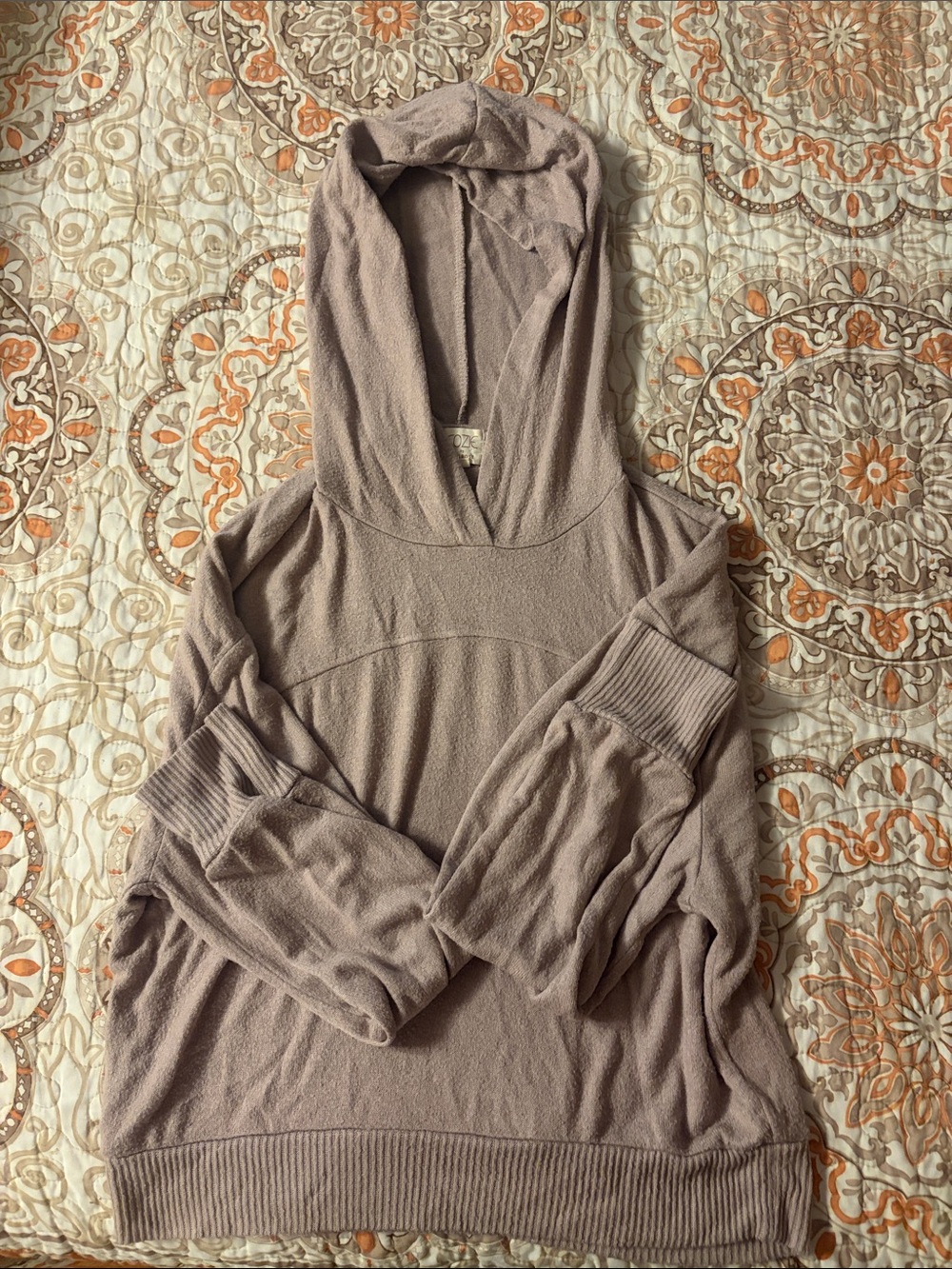 Women's Hooded Lightweight Pullover Sweater - Taupe